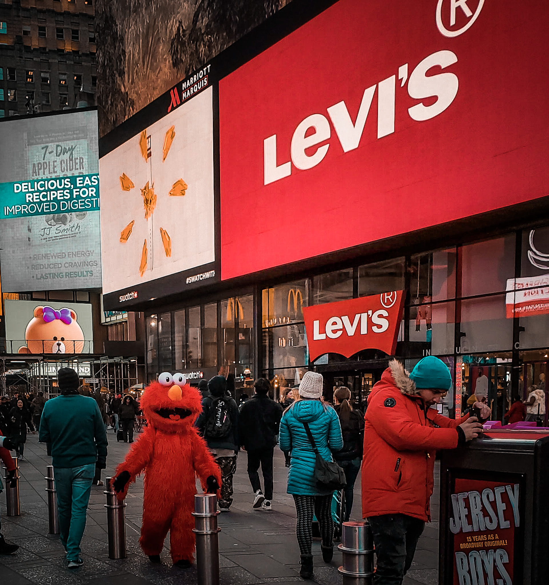 Elmo NY